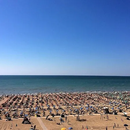 Apartament Naonis - *