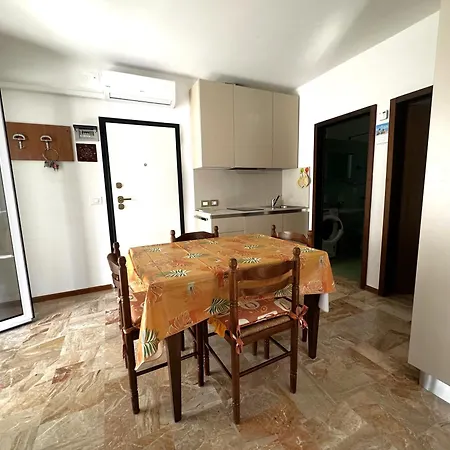 Naonis - Apartamento *