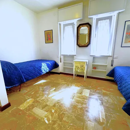 Apartmán Naonis - *